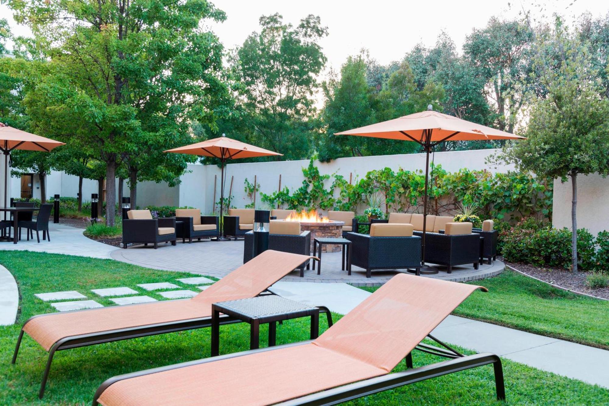 Courtyard By Marriott Livermore Eksteriør bilde
